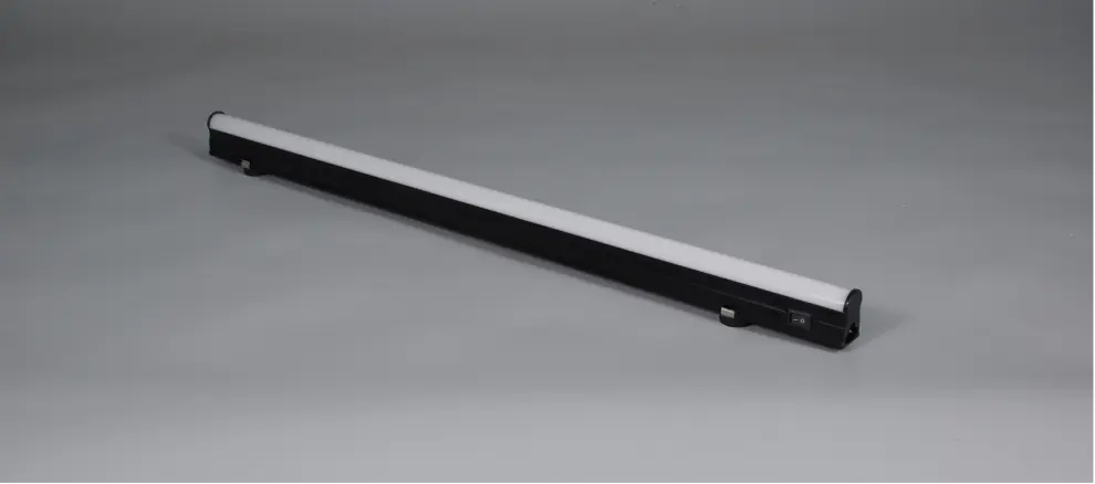 The "9·15" major case of manufacturing and selling counterfeit brand lamps cracked by Chongqing public security organs is a typical case of counterfeiting and selling fake goods.