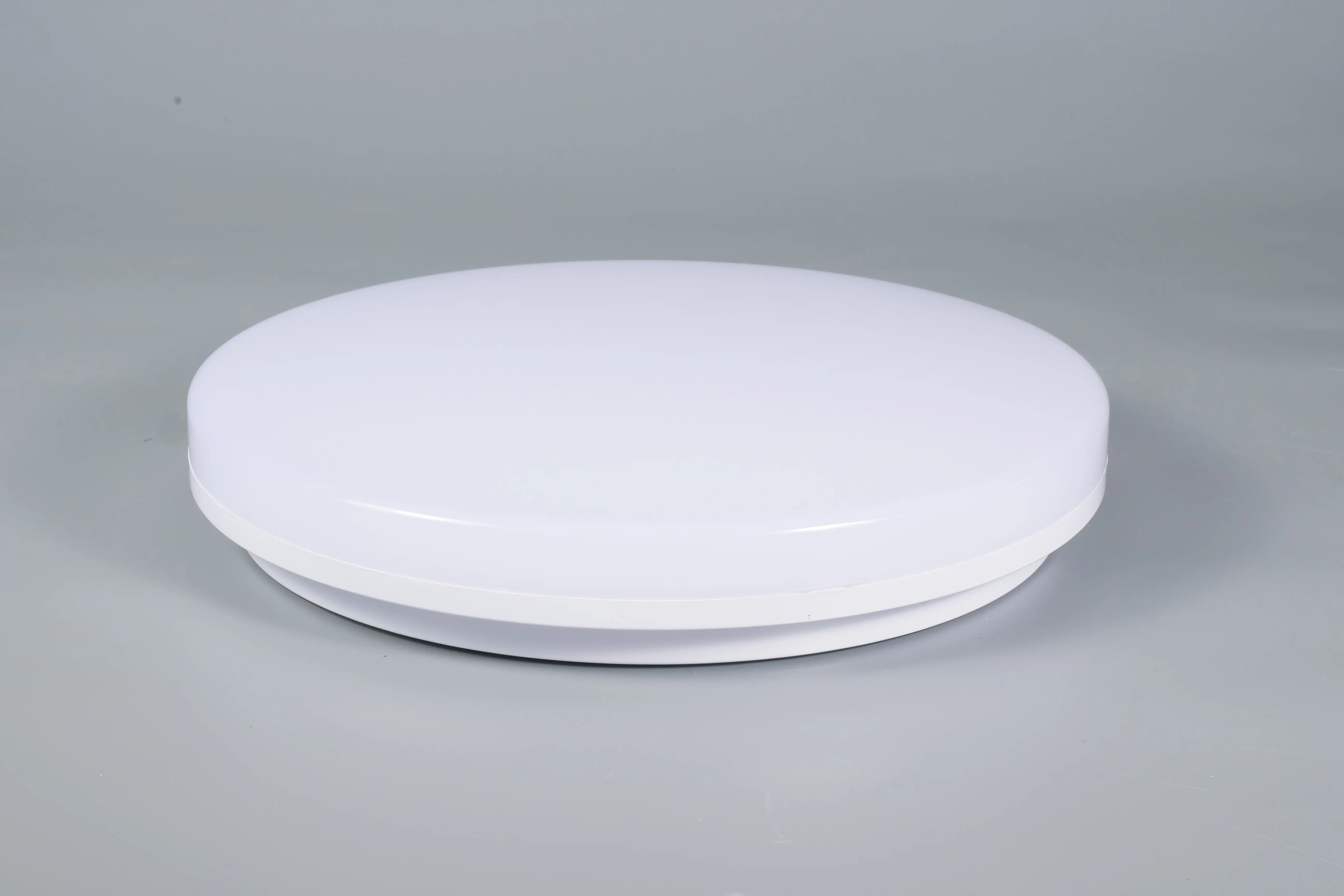 Groundbreaking Light Sensing Tech Launched! A Brand's Ceiling Lights Achieve "On When Someone Comes, Off When Gone" + Whole-House Smart Color Temperature Linkage